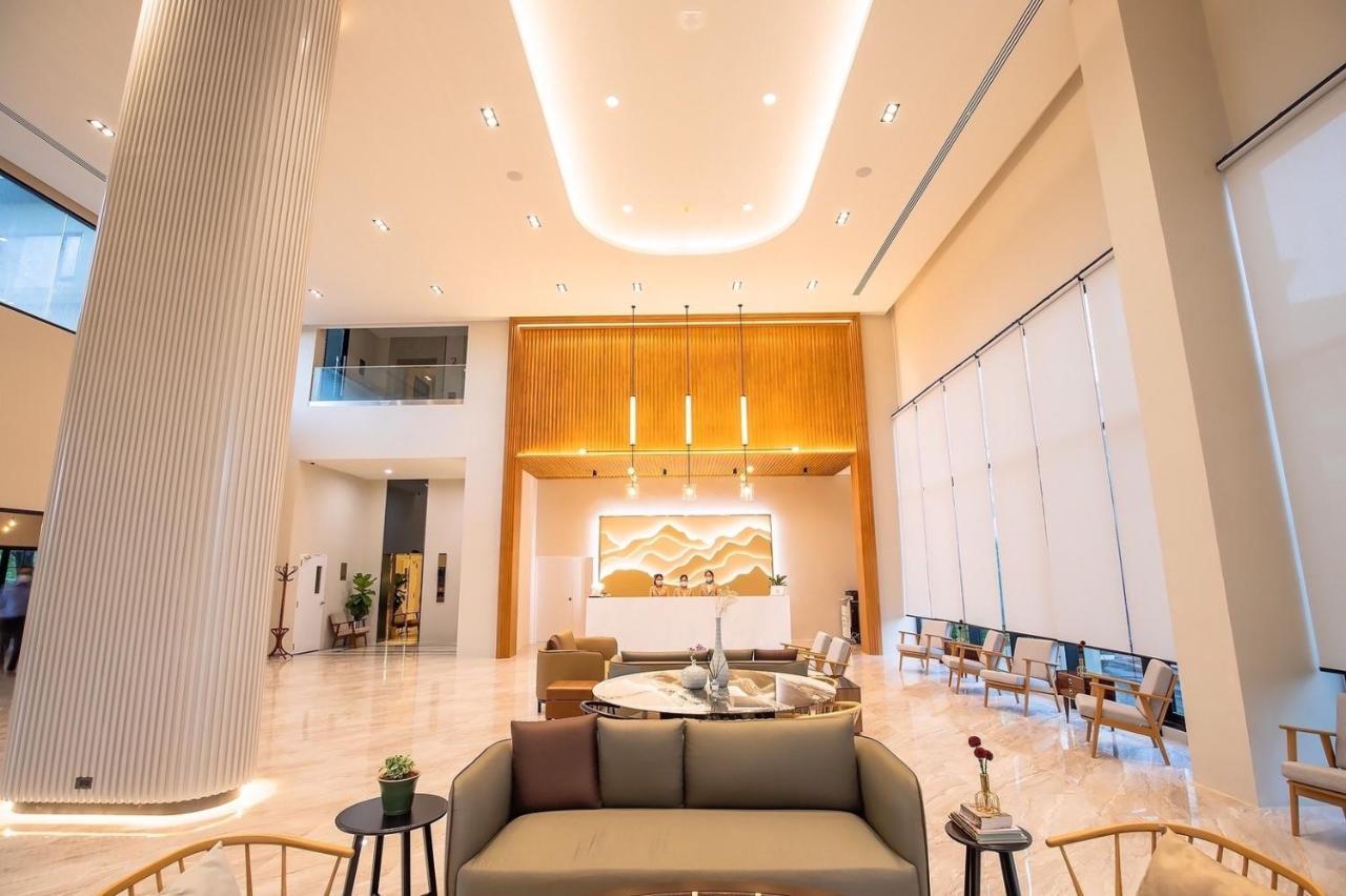 Hotel Wisma Ratchaburi Exterior foto